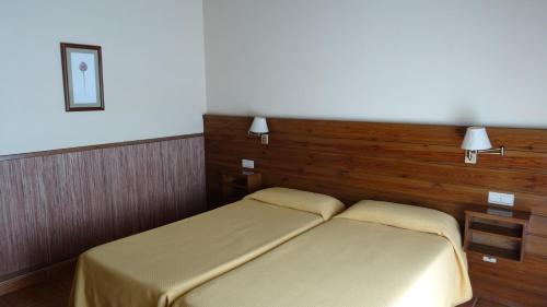 Hotel Pla Del Pi Prats I Sansor Exteriör bild
